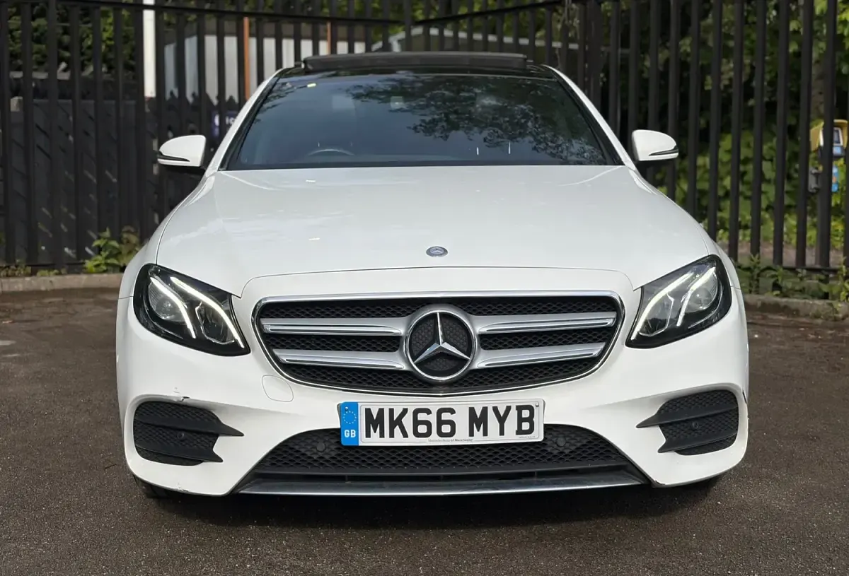 Used Mercedes E220 AMG Line Premium 2016 White Sedan