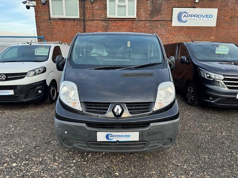 Used Renault Trafic 115 HP (84 kW) 2007 Black MPV