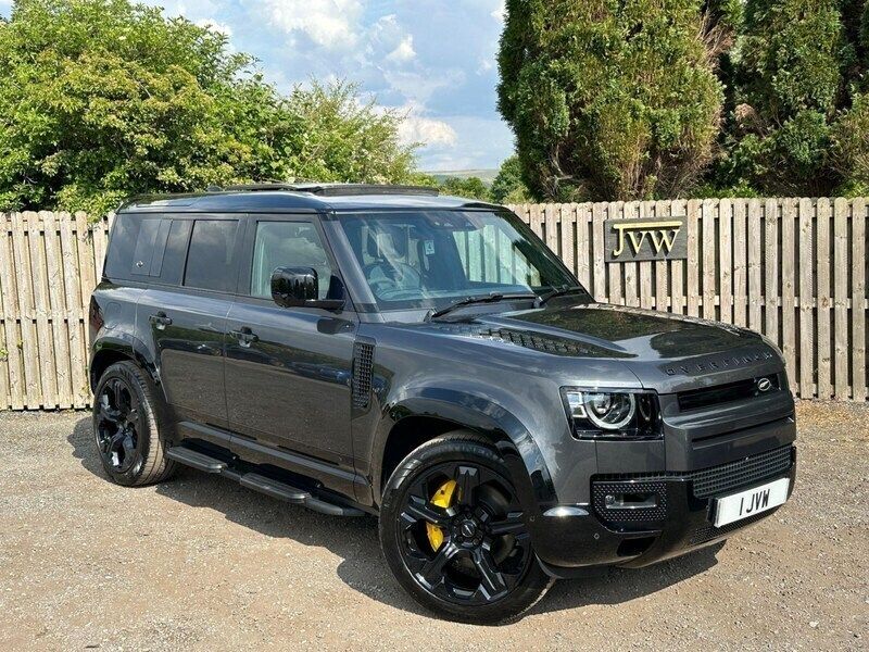 Grey Used 2022 Land Rover Defender S SUV | £87,975 - Image 1/4