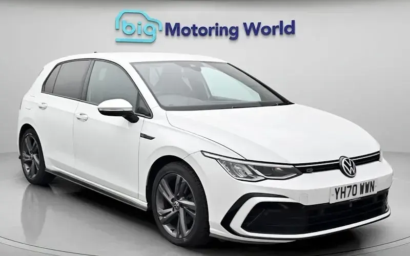Used VW Golf VIII R-line 150 HP (110 kW) 2023 Hatchback