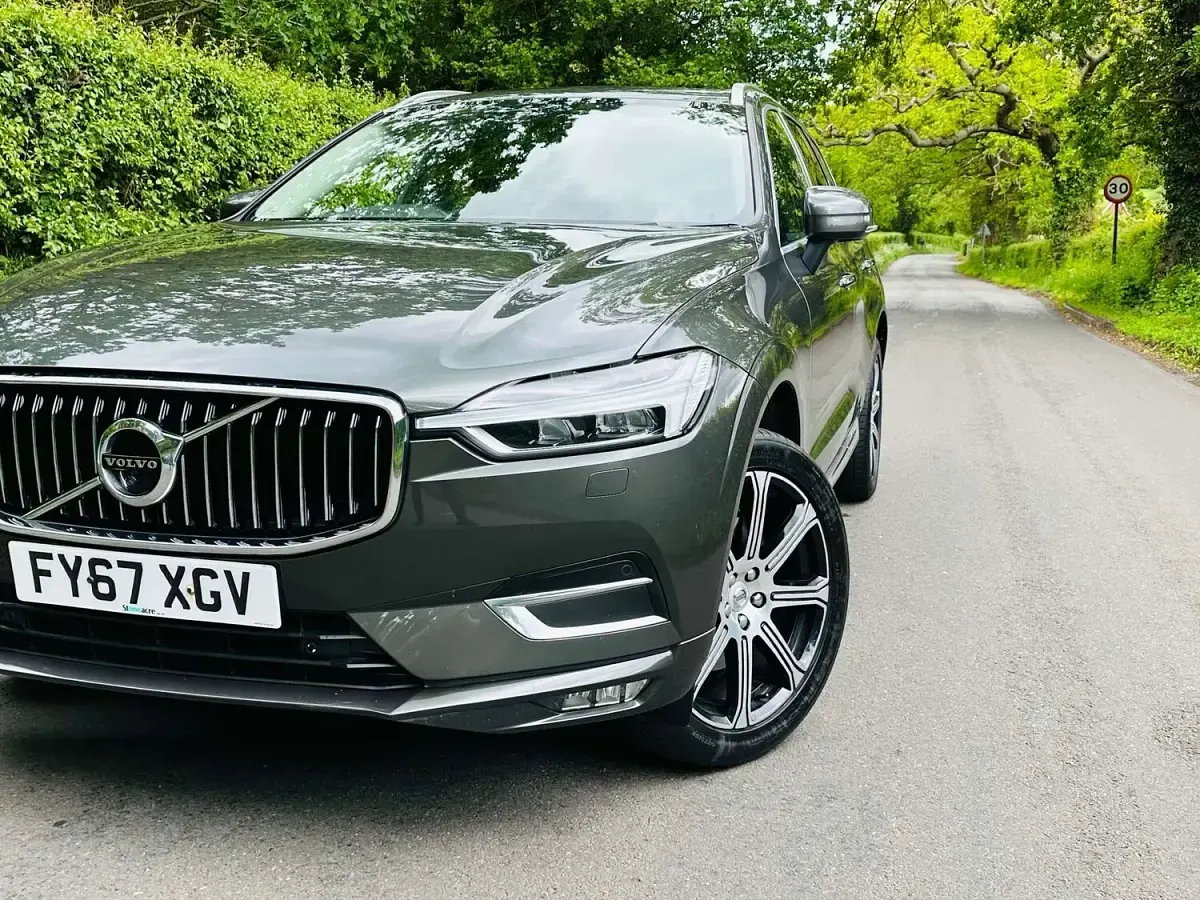 Used Volvo XC60 Inscription 2017 Grey SUV