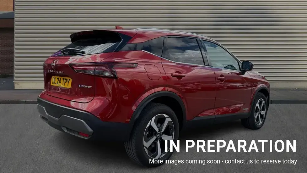 Used Nissan Qashqai N-Connecta 190 HP (139 kW) 2024 Red SUV