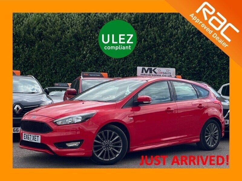 Race red Used 2017 Ford Focus ST-Line Hatchback | £6,995 (Good price) - Image 1/3
