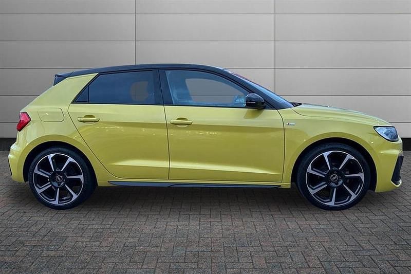 Used Audi A1 Black Edition 95 HP (69 kW) 2022 Python yellow SUV