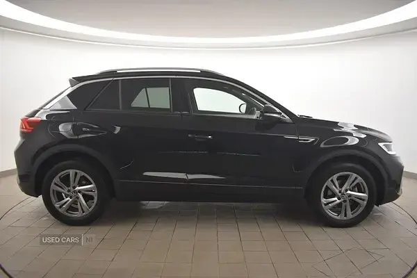 Used VW T-Roc R-line 150 HP (110 kW) 2023 Black SUV