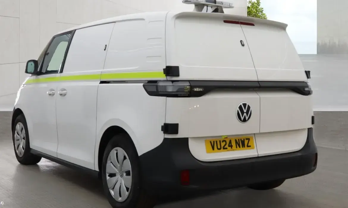 Used VW ID. Buzz 150 kW (204 HP) 2024 White MPV