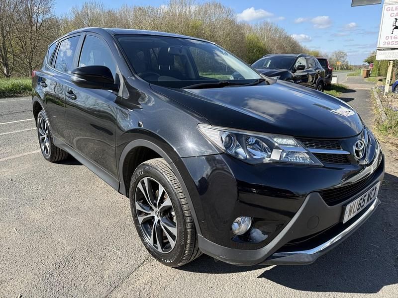 Used Toyota RAV4 124 HP (91 kW) 2015 Black SUV