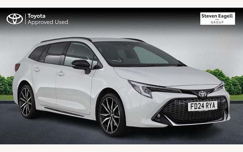 Used 2025 Toyota Corolla Sport Estate | £26,808 (Fair price) - Image 1/3