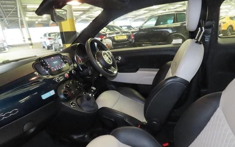 Used Fiat 500 Dolcevita 70 HP (51 kW) 2023 Blue Hatchback