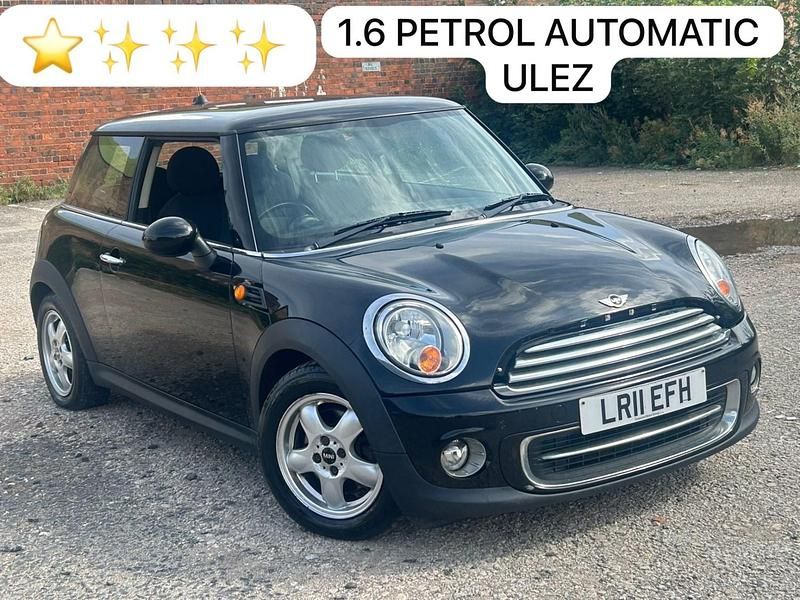 Black Used 2011 Mini Cooper Hatch Hatchback | £2,690 (Super price) - Image 1/4
