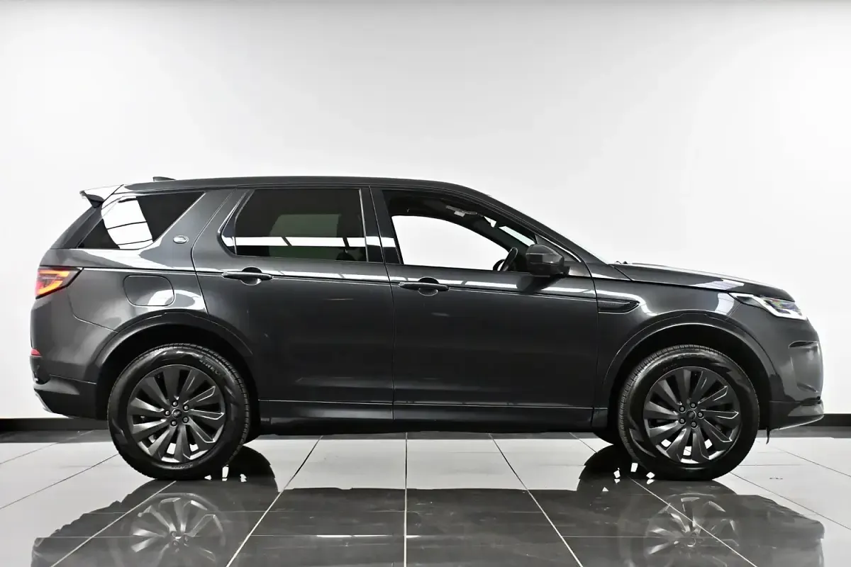 Used Land Rover Discovery Sport SE Dynamic 177 HP (130 kW) 2019 Grey SUV