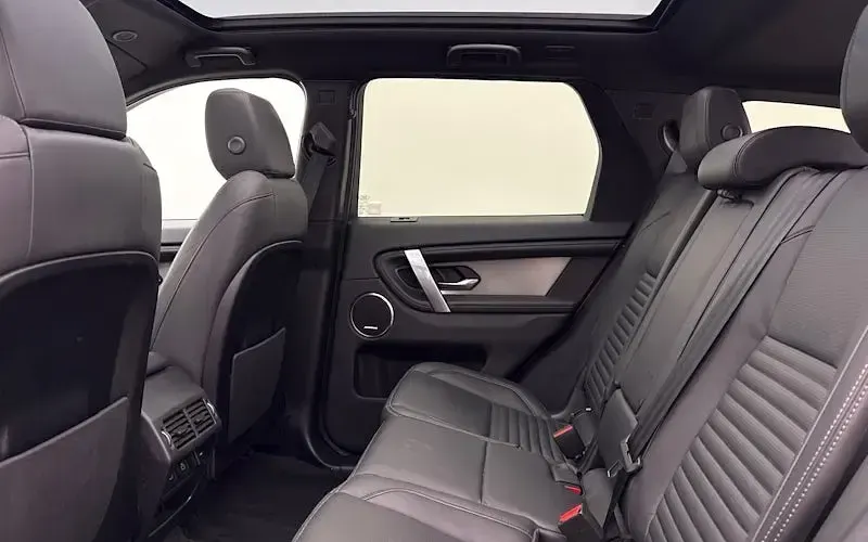 Used Land Rover Discovery Sport HSE Dynamic 204 HP (150 kW) 2024 Red SUV