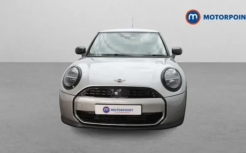 Used Mini Cooper Classic 114 kW (156 HP) 2026 Hatchback