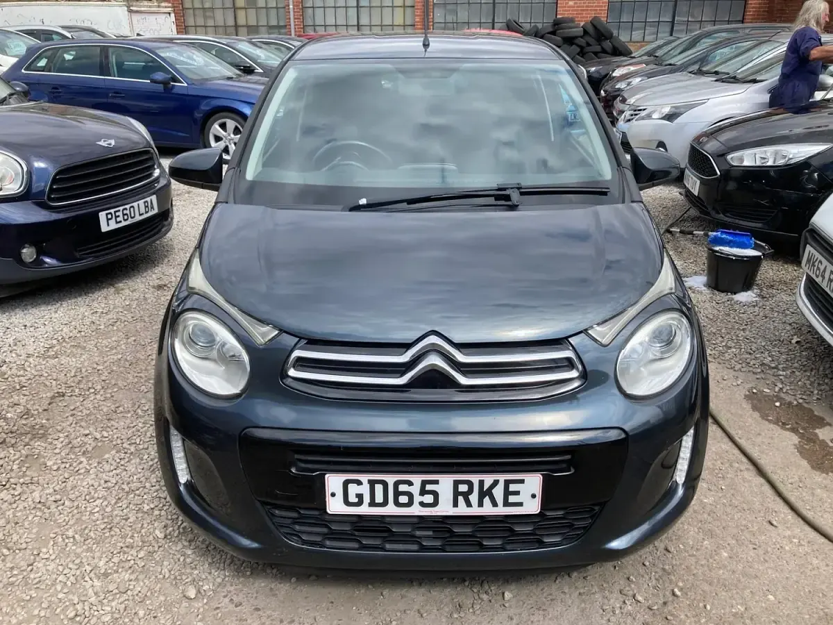 Used Citroën C1 Flair 68 HP (50 kW) 2015 Grey Hatchback