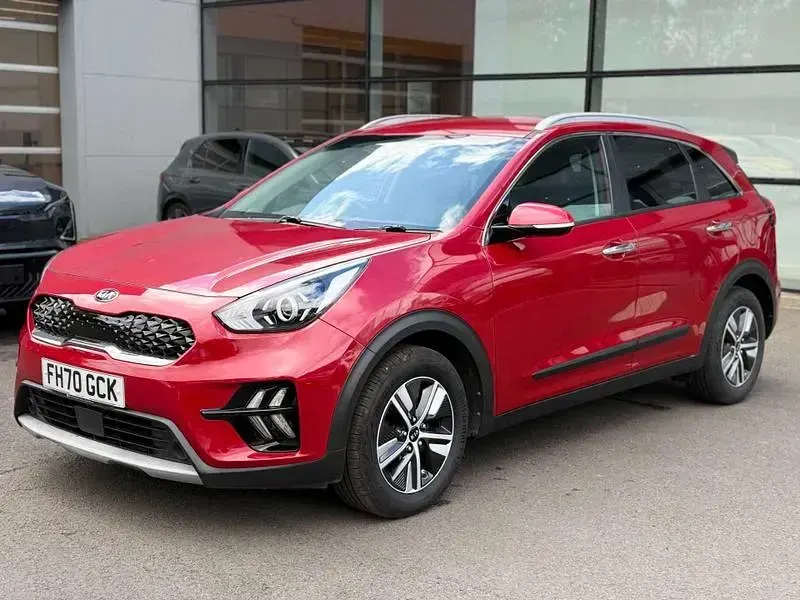 Used Kia Niro 141 HP (103 kW) 2021 Red SUV
