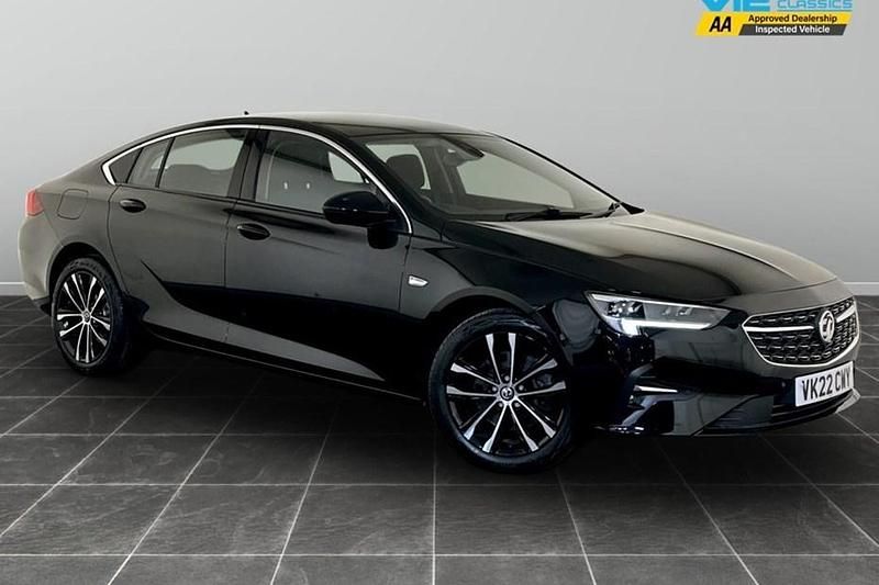 Used 2022 Vauxhall Insignia Design Edition | £14,495 (Fair price) - Image 1/1