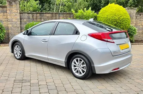 Used Honda Civic SE 142 HP (104 kW) 2012 Silver Hatchback