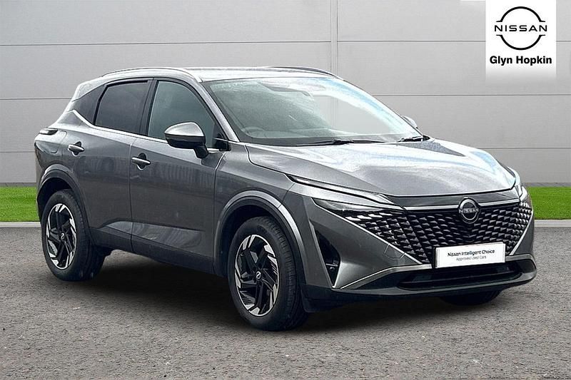Grey Used 2024 Nissan Qashqai N-Connecta SUV | £21,023 (Fair price) - Image 1/4