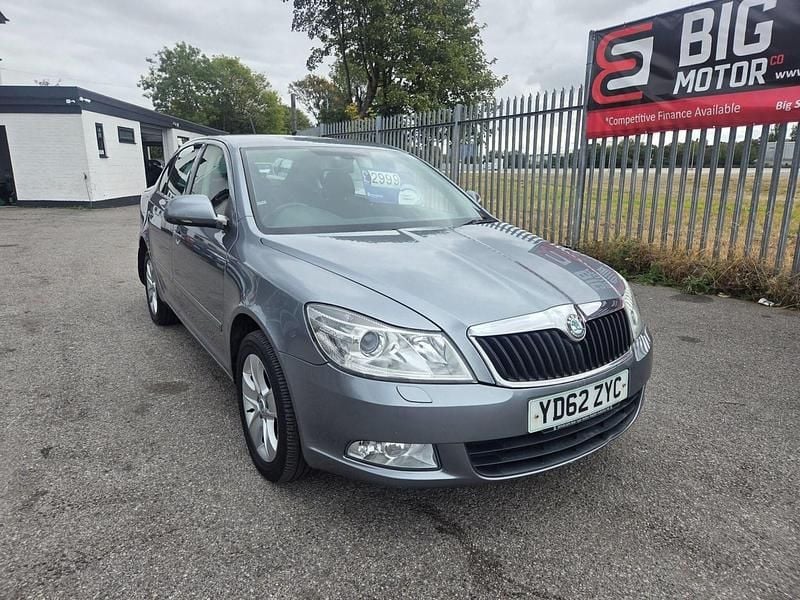 Grey Used 2012 Skoda Octavia Elegance Hatchback | £2,999 (Good price) - Image 1/4