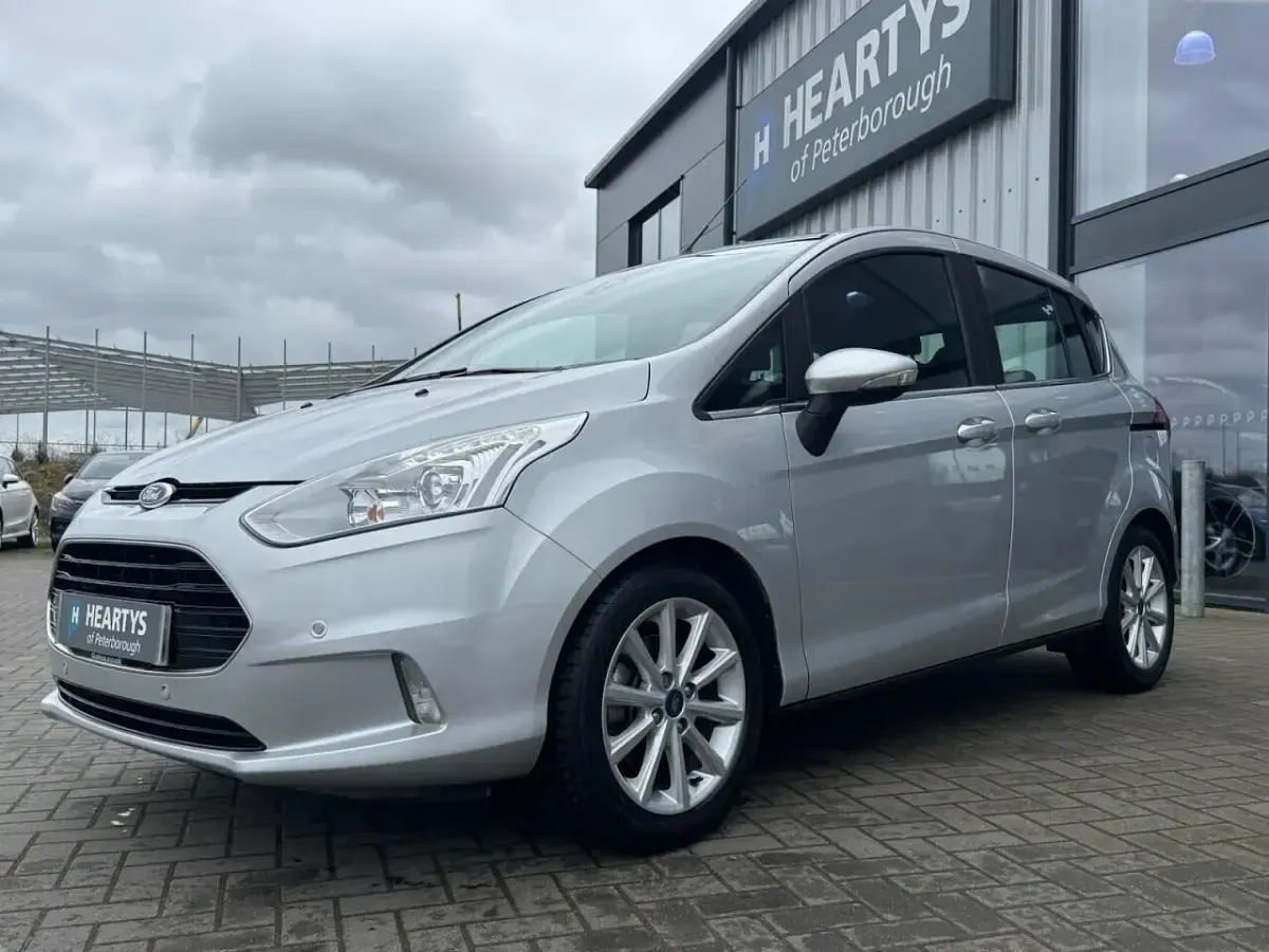 Used Ford B-MAX Titanium 105 HP (77 kW) 2016 Silver MPV