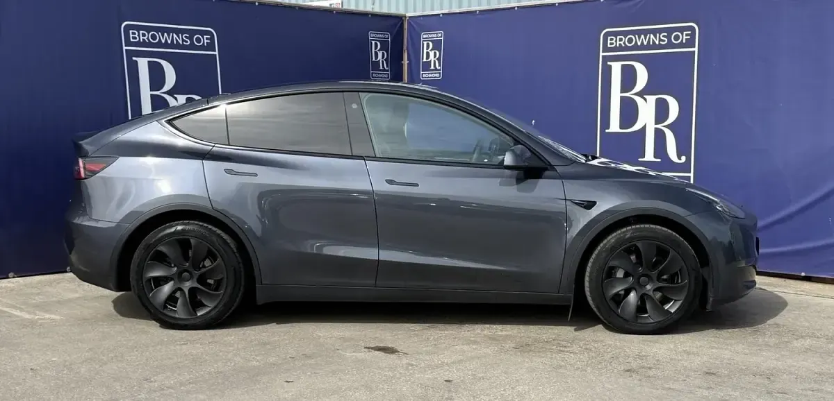 Used Tesla Model Y Long Range AWD 282 kW (384 HP) 2022 Grey SUV