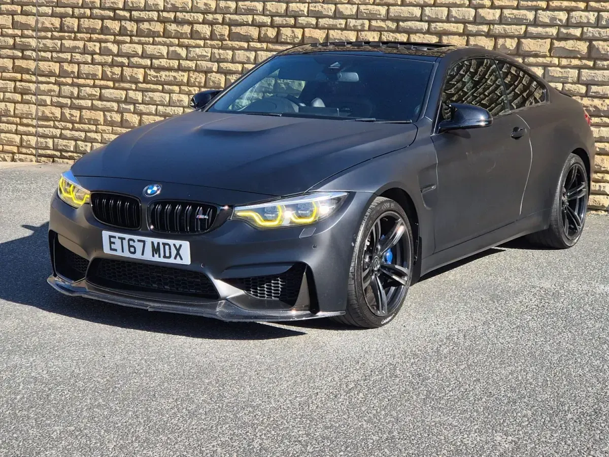Begagnad BMW M4 Competition Edition 2018 Svart Sportkupé
