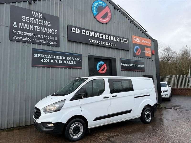 Used Ford Transit Custom Limited 130 HP (95 kW) 2020 White Van