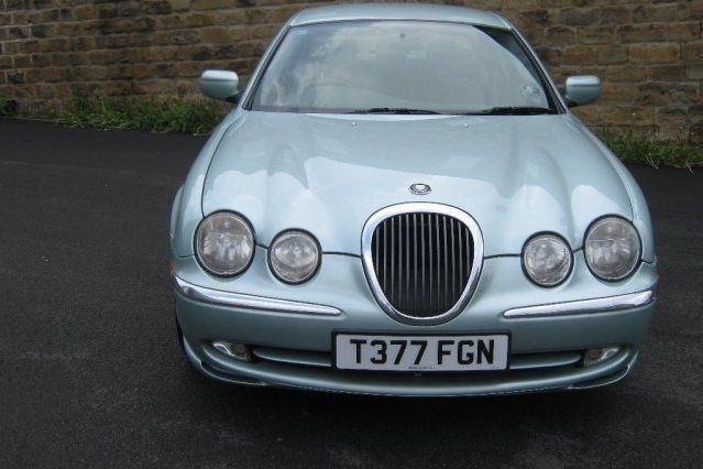 Begagnad Jaguar S-Type S 240 HK (176 kW) 1999 Sedan