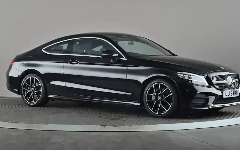 Begagnad Mercedes C200 AMG line 184 HK (135 kW) 2019 Sportkupé
