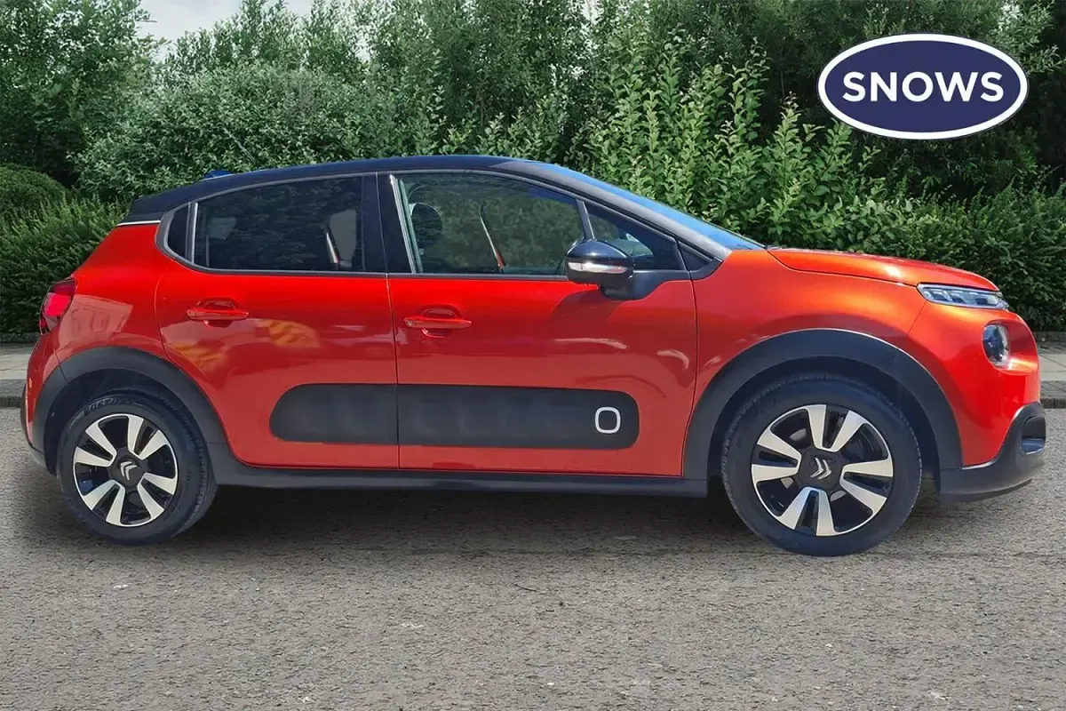 Used Citroën C3 Flair 82 HP (60 kW) 2017 Orange Hatchback