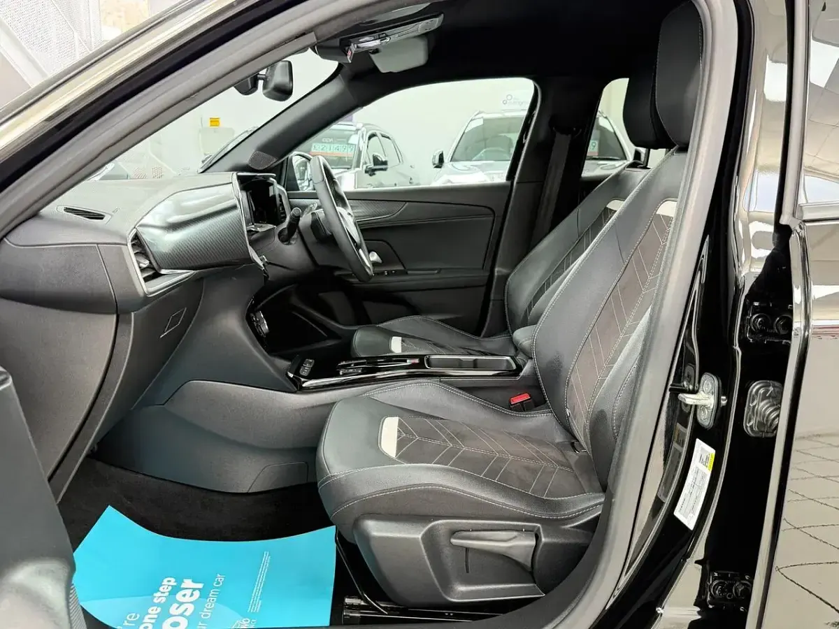 Used Vauxhall Mokka Ultimate 131 HP (96 kW) 2024 Black SUV