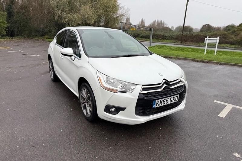 Used DS Automobiles DS4 120 HP (88 kW) 2015