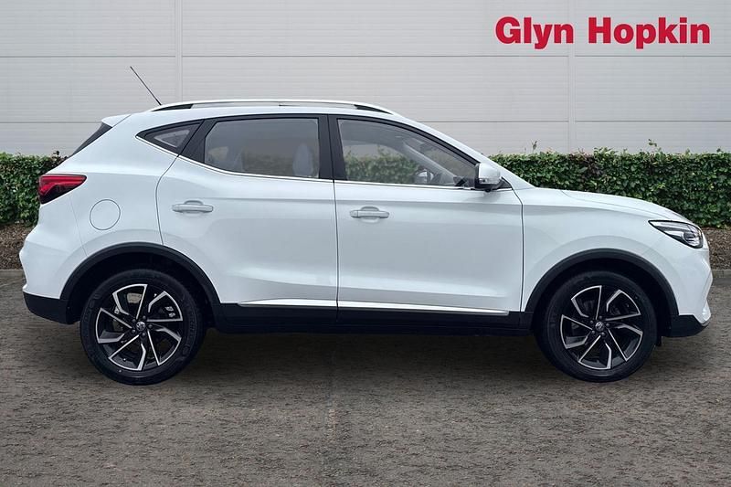 Used MG ZS Exclusive 106 HP (77 kW) 2022 White SUV