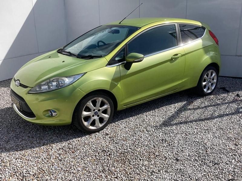 Used Ford Fiesta Zetec 2008 Green Hatchback