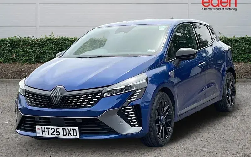 Used Renault Clio Esprit Alpine 90 HP (66 kW) 2025 Red Hatchback
