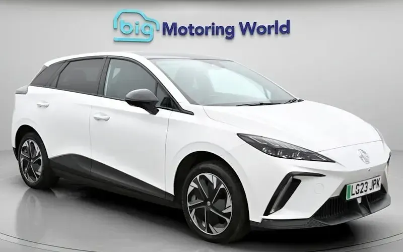 Usado MG MG4 EV Trophy 150 kW (204 HP) 2025 Citadino