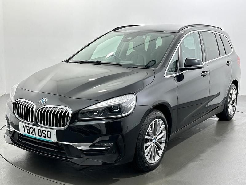 Used BMW 218 Luxury Line 150 HP (110 kW) 2021 Black Estate