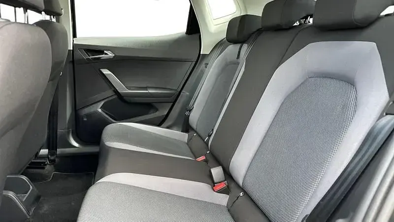 Używany Seat Arona SE Technology 95 KM (69 kW) 2019 Czarny SUV