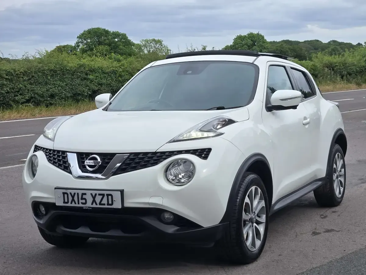 Used Nissan Juke Tekna 2015 White SUV