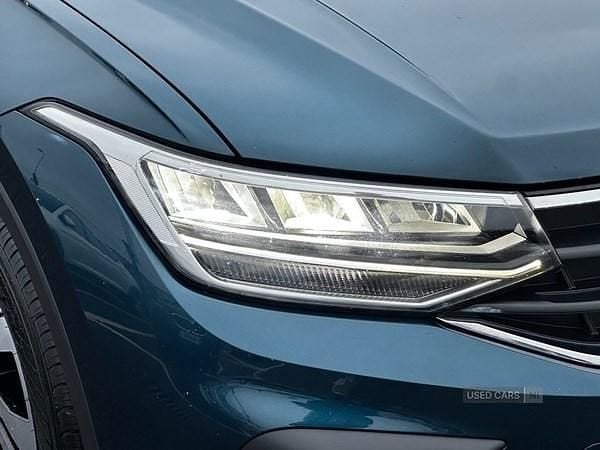 Used VW Tiguan Active 150 HP (110 kW) 2022 Blue SUV