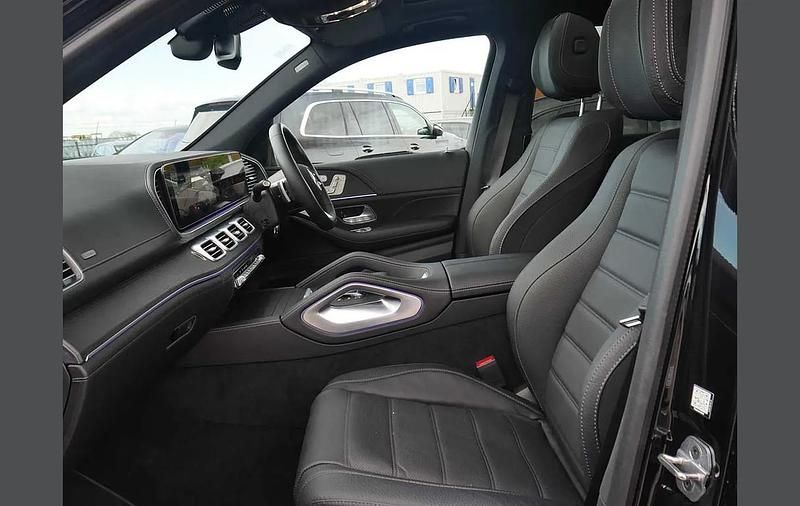 Used Mercedes GLS450 AMG Line Premium Plus 362 HP (266 kW) 2025 Black SUV