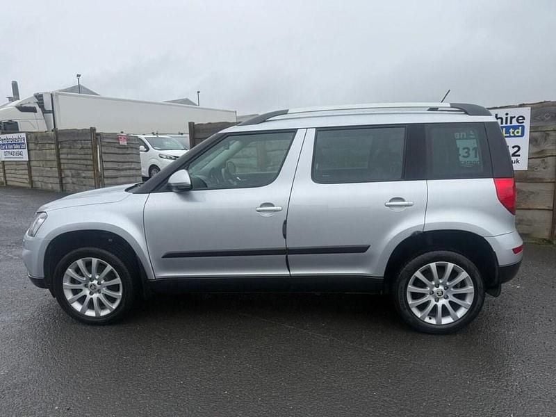 Used Skoda Yeti Elegance 170 HP (125 kW) 2014 Silver SUV