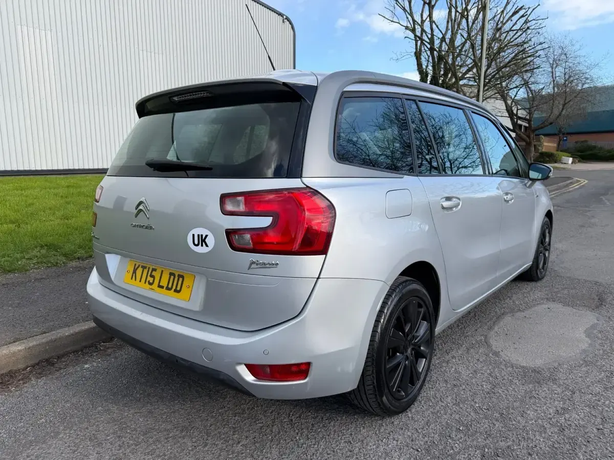 Używany Citroën Grand C4 Picasso Exclusive 2015 Srebrny Minivan