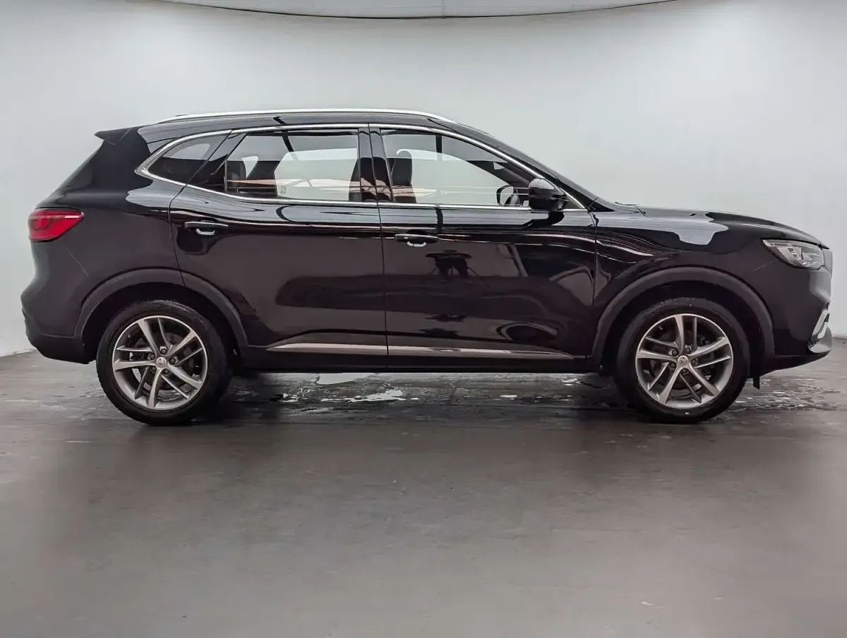 Used MG HS Exclusive 162 HP (119 kW) 2022 Black SUV