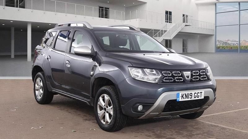 Begagnad Dacia Duster Comfort 2019 Grå SUV