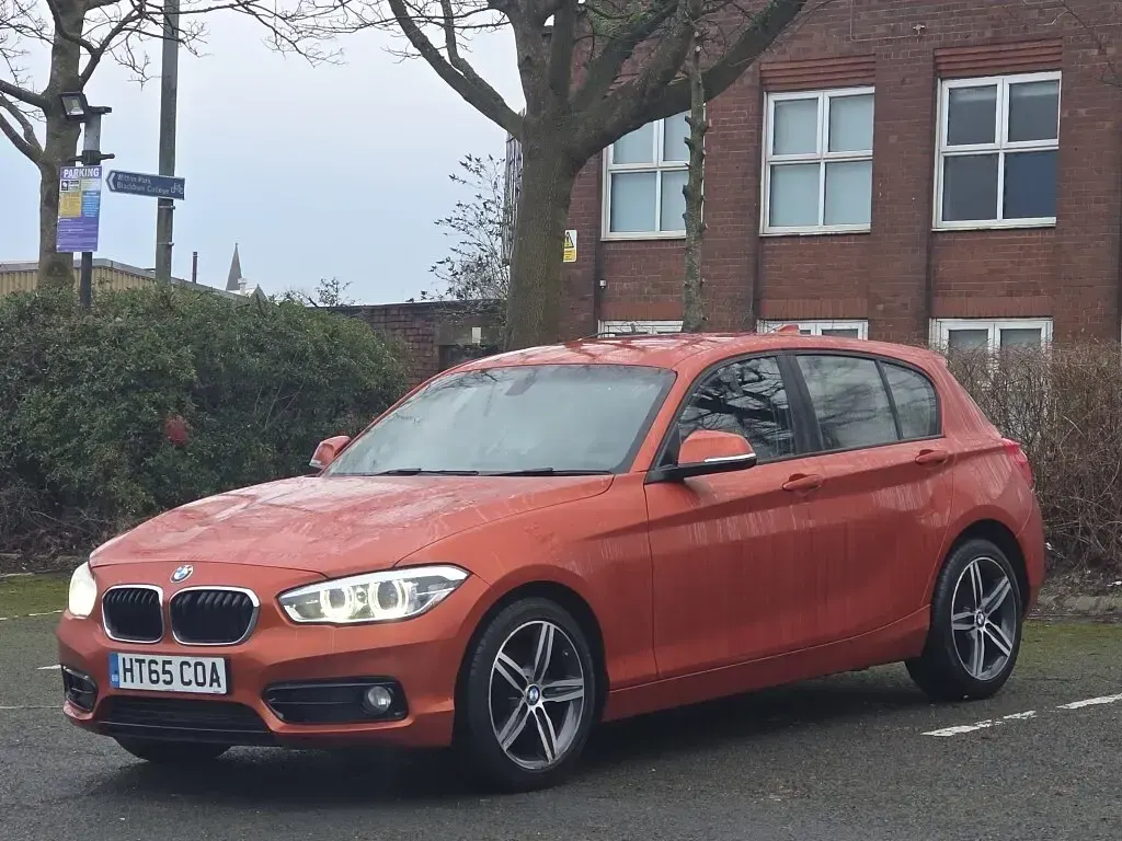 Used BMW 116 Sport Line 114 HP (83 kW) 2016 Orange Hatchback