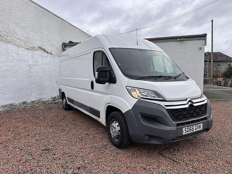 Used Citroën Relay 130 HP (95 kW) 2016 White Van
