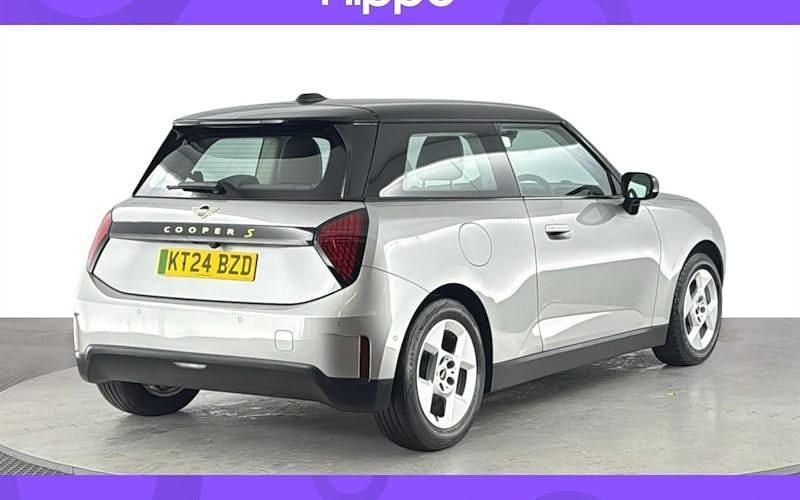 Used Mini Cooper Classic 160 kW (218 HP) 2024 Silver Hatchback