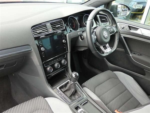 Image 2/4