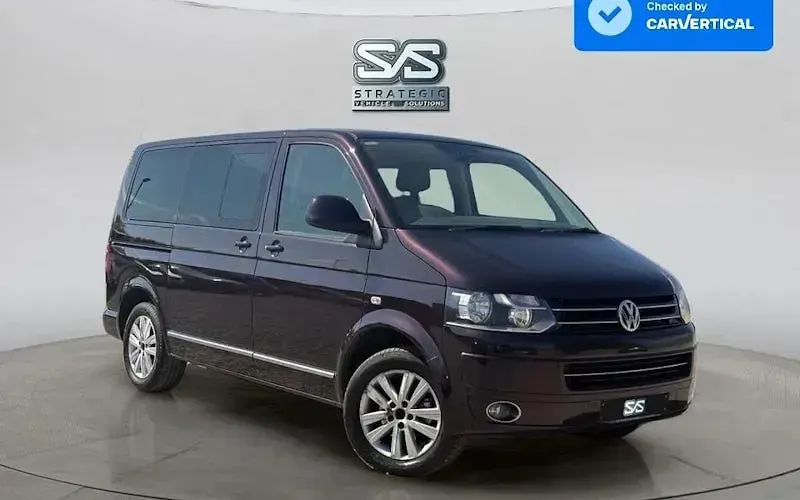 Usado VW Caravelle Executive 140 HP (102 kW) 2014 Carrinha